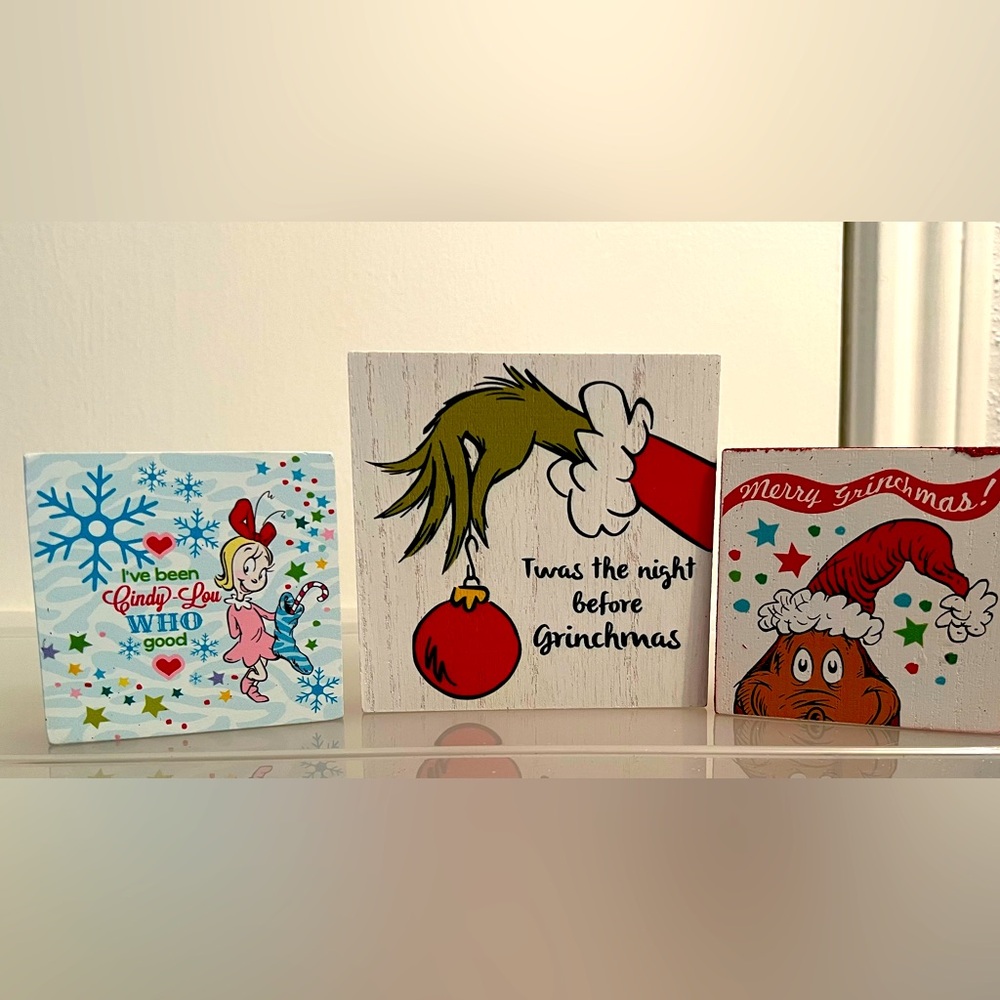 Super Cute Trio of Grinch & Friends Wooden Blocks- Set of 3- NWT